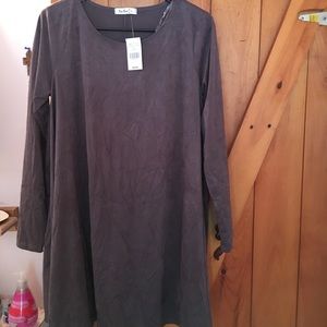 Tres Bien brushed gray polyester and spandex dress